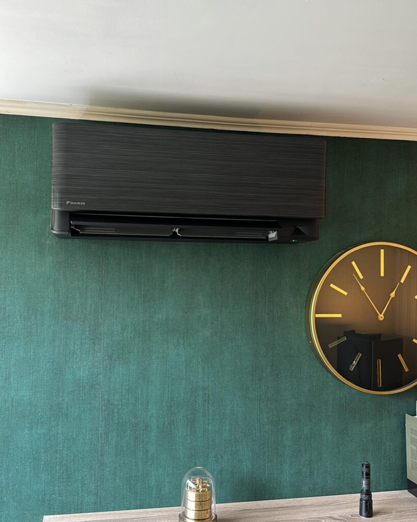 zwarte airco design